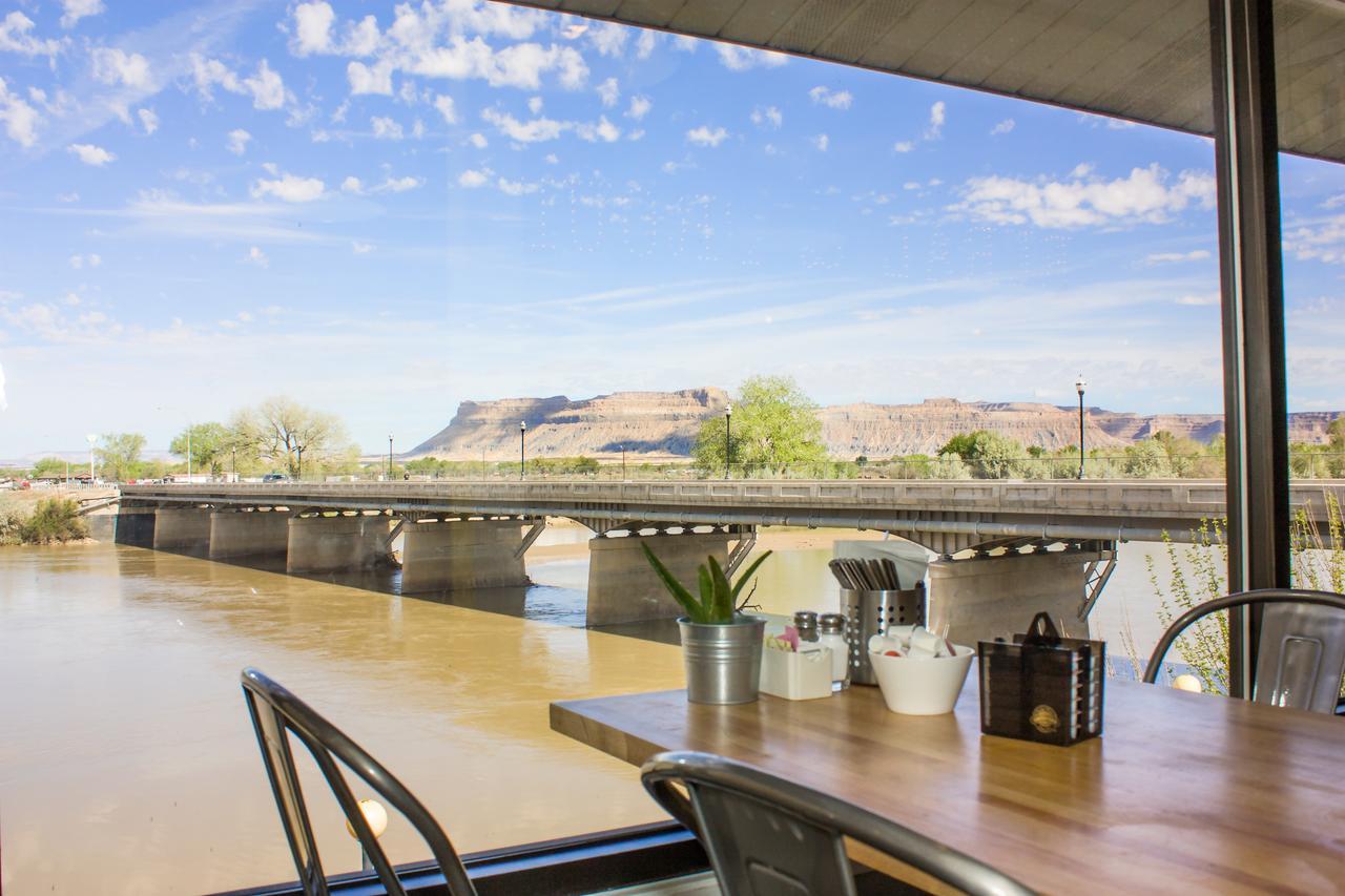 Skyfall Guestrooms Green River Eksteriør bilde